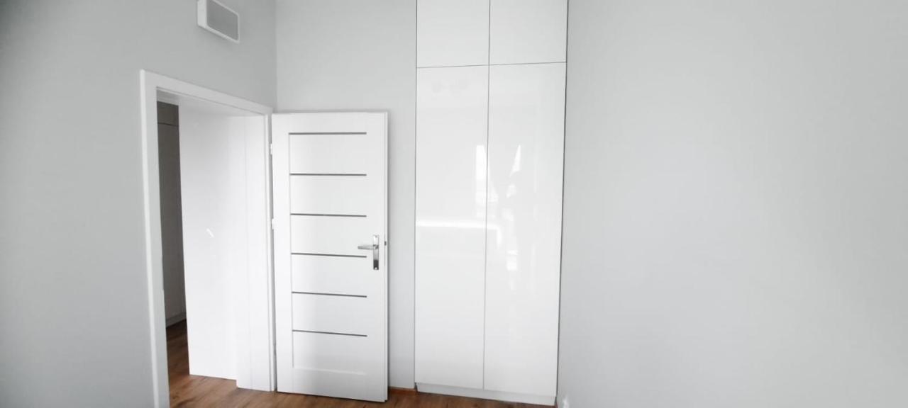 Prymasa Tysiaclecia 83A City Center Viev Sperate Bedroom By Perfect Apart 530 Warszawa Exteriör bild
