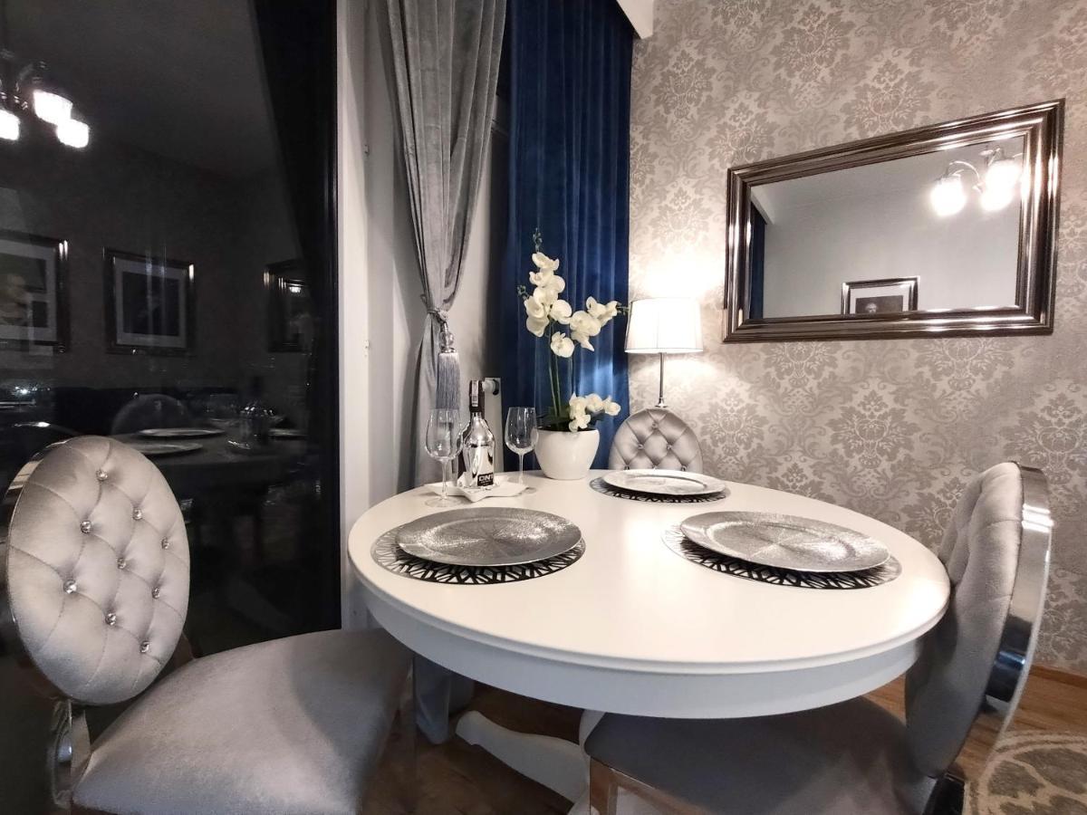 Prymasa Tysiaclecia 83A City Center Viev Sperate Bedroom By Perfect Apart 530 Warszawa Exteriör bild